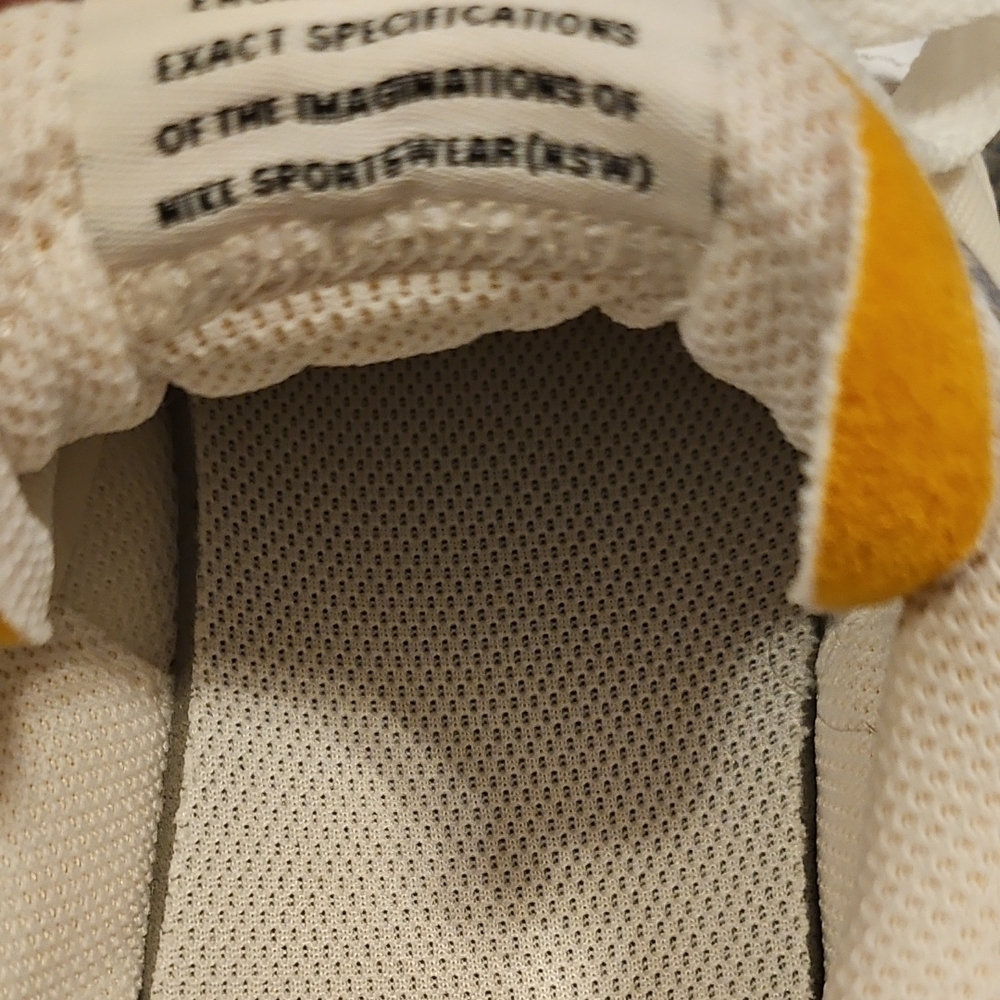 Nike Cream and Yellow Sneakers - Picture 5 of 7